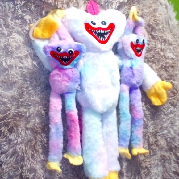 😀💕SOLD Out Cute Cuddly Rainbow Huggy Wuggy And Backpack Set Bundle - Picture 9 of 16